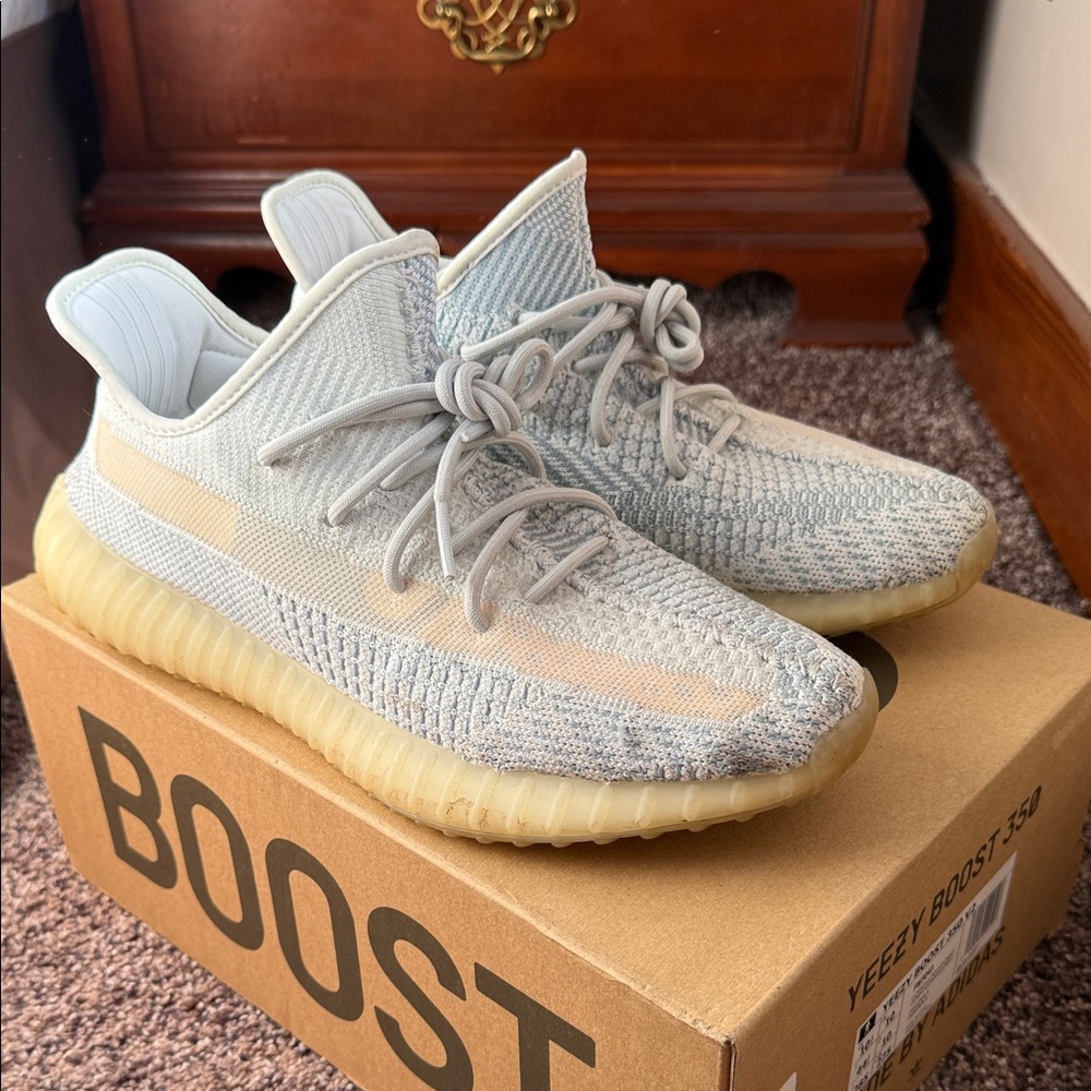 Yeezy Boost 350 V2 in Light Gray and Cream